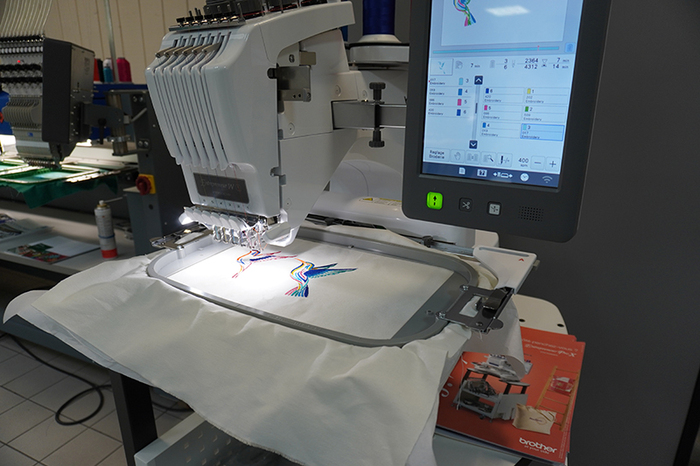 2024_40ans MAUGIN (10) Brodeuse.JPG