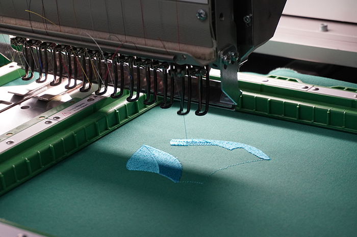 2024_40ans MAUGIN (13) Brodeuse multi.JPG