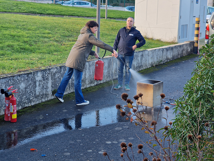2024_Formation à Manipulation d'Extincteur (9)
