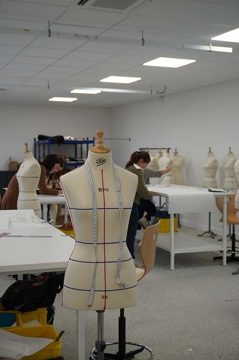 2024_Rentrée JD Carteron - TP Couturier Retoucheur (1).JPG